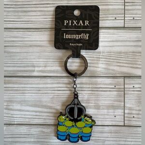 💚Loungefly Disney Pixar Toy Story Aliens Claw Keychain
